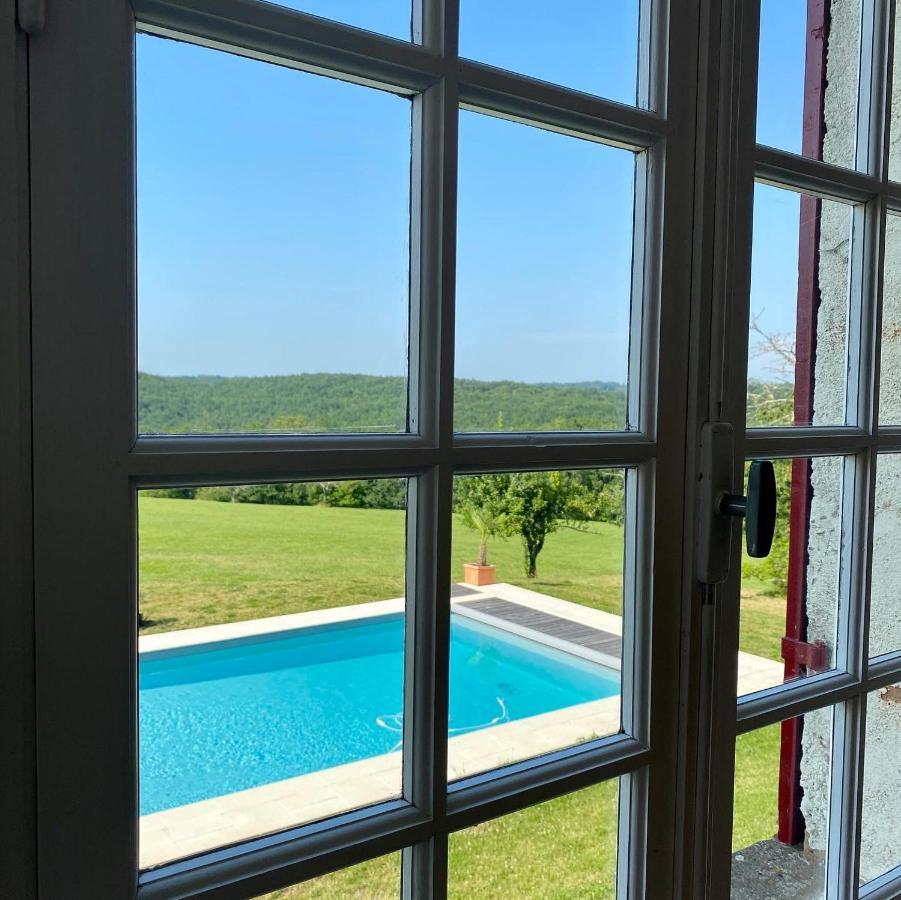 Domaine De Cazal - Gite 2 Pers Avec Piscine Au Coeur De 26 Hectares De Nature Preservee Saint-Cyprien  Exterior foto